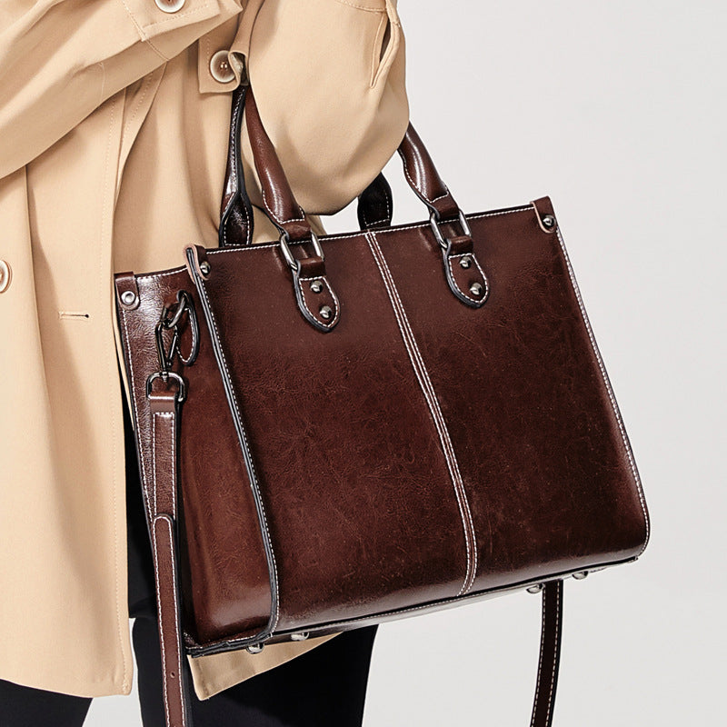 Bolso de Mujer de Cuero Genuino – Elegancia y Versatilidad para tu Día a Día
