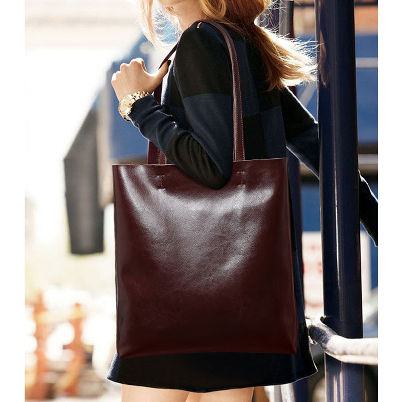 Bolso Grande de Mujer de Cuero Genuino – Elegancia Clásica con Espacio y Versatilidad