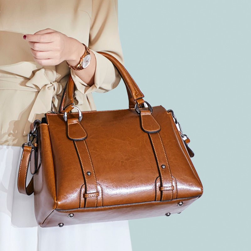 Bolso de Mujer de Cuero Genuino – Estilo Clásico con Toque Moderno