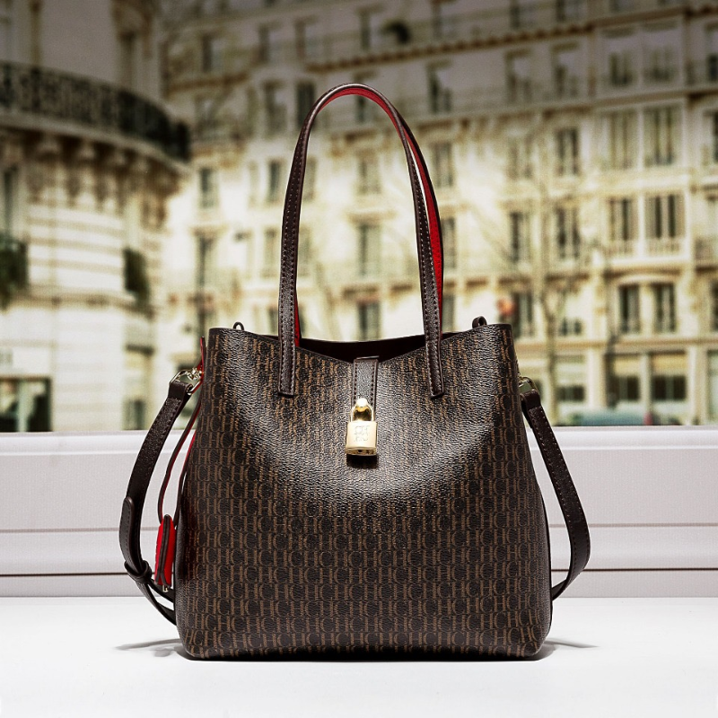 Bolso de Mujer Premium – Elegancia, Capacidad y Estilo Diario
